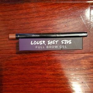 NWT Makeup Brow Gel and Lip Contour